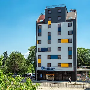 Western Terminus 4* Szófia