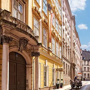 Pertschy Palais Viyana