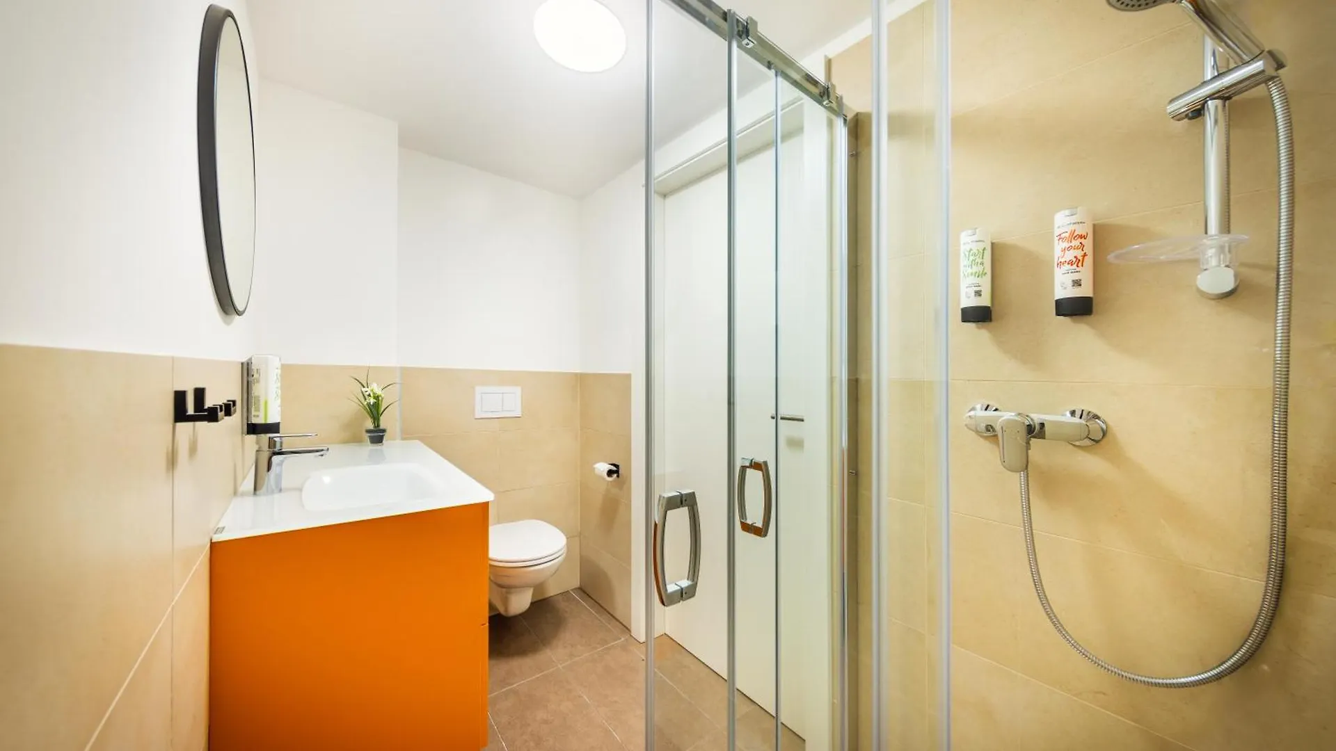 Hotel Lyf Schoenbrunn Vienna